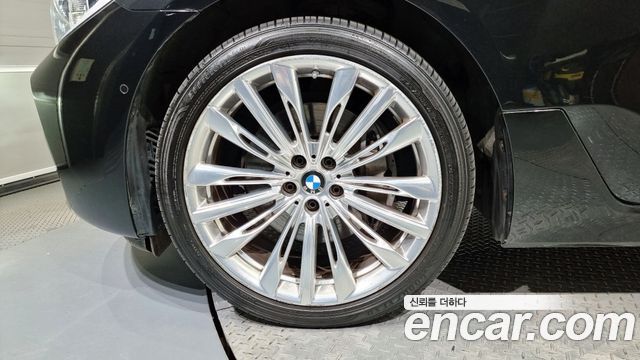 BMW Gran Turismo 640i xDrive Luxury