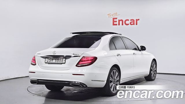 Mercedes-Benz E-Class E450 4MATIC Exclusive
