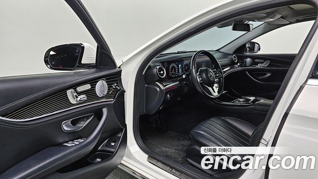 Mercedes-Benz E-Class E450 4MATIC Exclusive