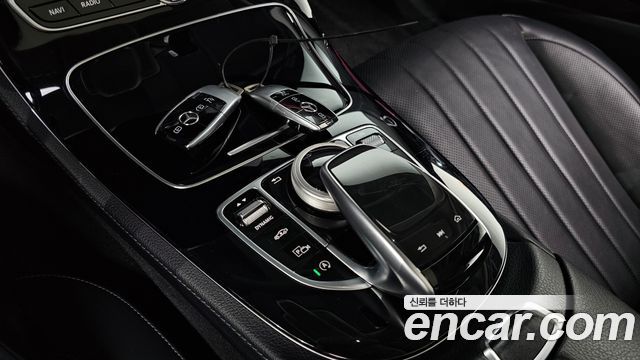 Mercedes-Benz E-Class E450 4MATIC Exclusive