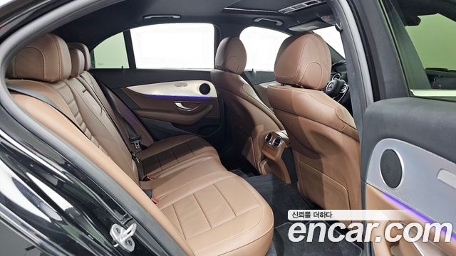 Mercedes-Benz E-Class E250 Avantgarde
