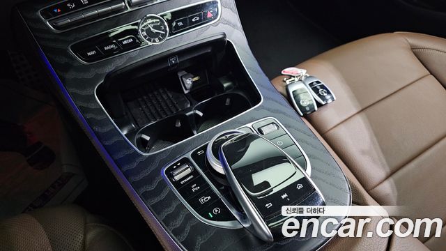 Mercedes-Benz E-Class E250 Avantgarde