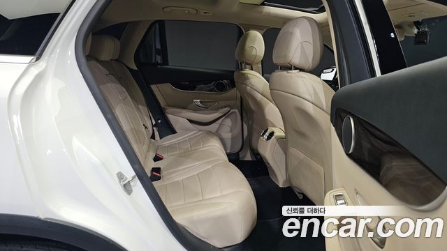 Mercedes-Benz GLC-Class GLC300