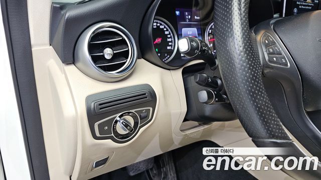Mercedes-Benz GLC-Class GLC300