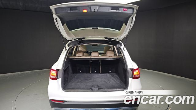 Mercedes-Benz GLC-Class GLC300