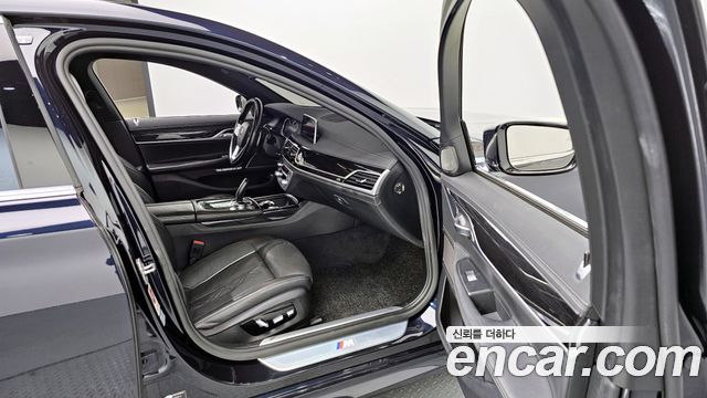 BMW 7-Series 730Ld xDrive M Sport