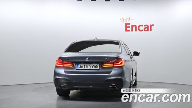 BMW 5-Series 530i xDrive M Sport Package Plus