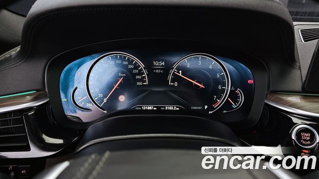 BMW 5-Series 530i xDrive M Sport Package Plus