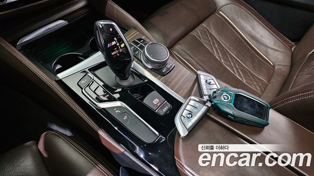 BMW 5-Series 530i xDrive M Sport Package Plus