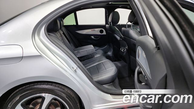Mercedes-Benz E-Class E250 Avantgarde