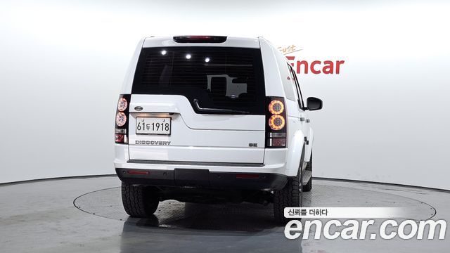 Land Rover Discovery 3.0 SDV6 SE