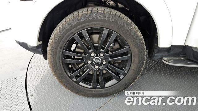 Land Rover Discovery 3.0 SDV6 SE
