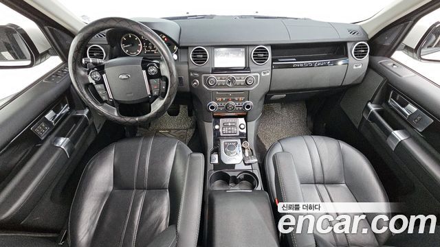 Land Rover Discovery 3.0 SDV6 SE