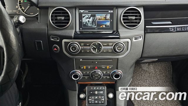 Land Rover Discovery 3.0 SDV6 SE
