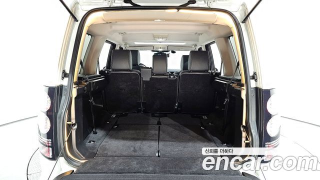 Land Rover Discovery 3.0 SDV6 SE