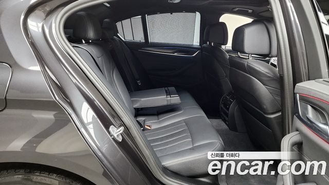 BMW 5-Series 520i M Sport