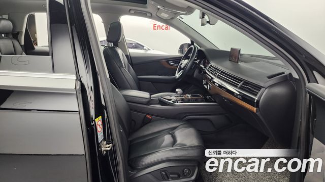 Audi Q7 35 TDI Quattro Premium