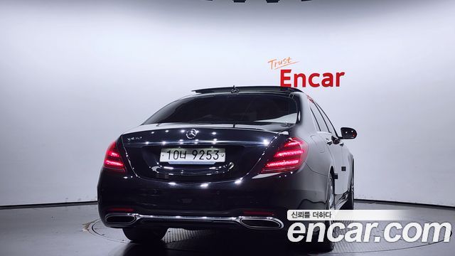 Mercedes-Benz S-Class S450L