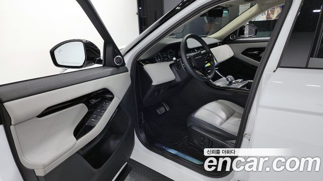 Land Rover Range Rover Evoque P250 Dynamic SE