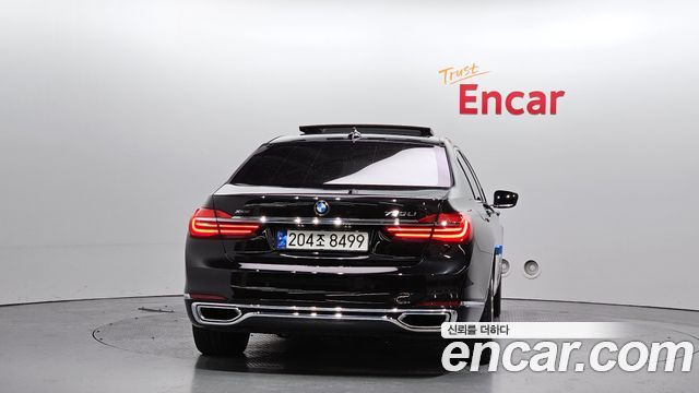 BMW 7-Series 750Li xDrive