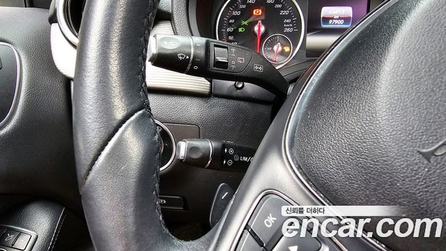 Mercedes-Benz B-Class B200 d