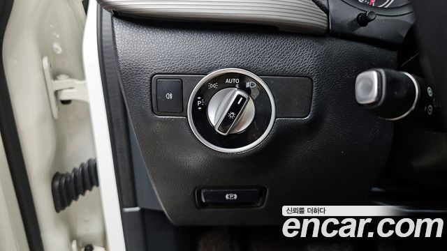 Mercedes-Benz B-Class B200 d