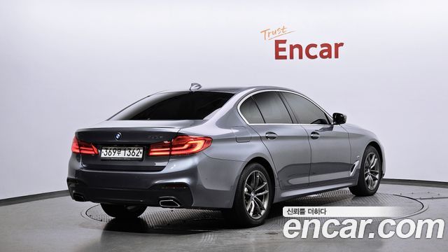 BMW 5-Series 530e M Sport