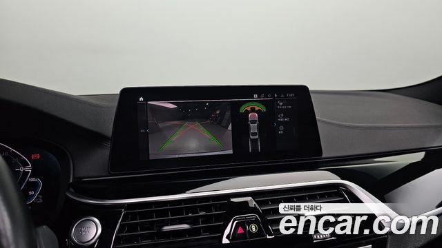 BMW 5-Series 530e M Sport