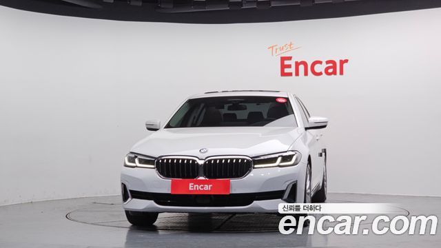BMW 5-Series 530i Luxury