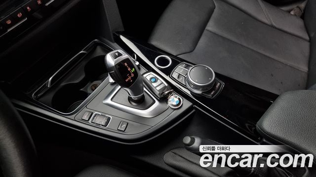 BMW 3-Series 320d