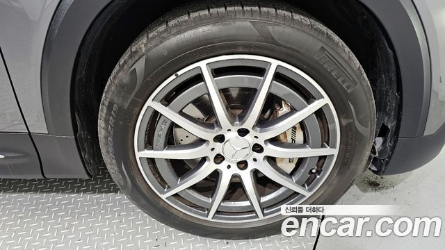 Mercedes-Benz GLB-Class AMG GLB35 4MATIC