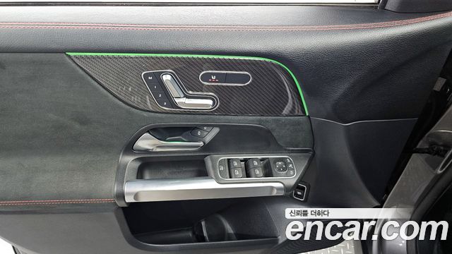 Mercedes-Benz GLB-Class AMG GLB35 4MATIC