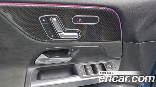 Mercedes-Benz GLB-Class AMG GLB35 4MATIC
