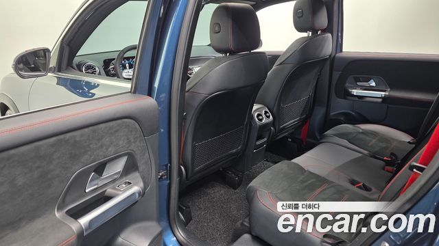 Mercedes-Benz GLB-Class AMG GLB35 4MATIC