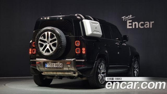 Land Rover Defender 110 P400 X