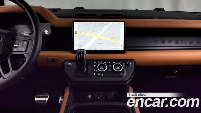 Land Rover Defender 110 P400 X