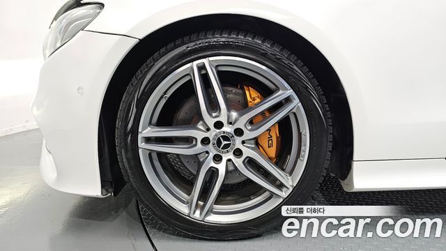Mercedes-Benz E-Class E220d Cabriolet