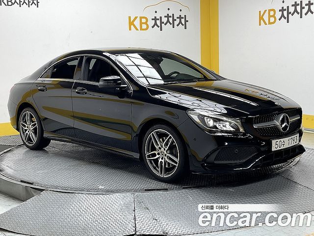 Mercedes-Benz CLA-Class CLA220 AMG Line