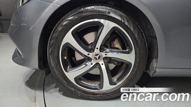Mercedes-Benz E-Class E250 Avantgarde