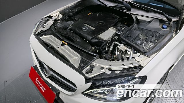 Mercedes-Benz C-Class C200 Cabriolet