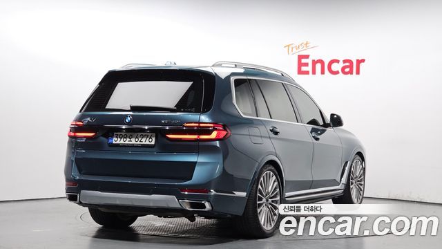 BMW X7 xDrive 40i Design Pure Excellence 6-Seater