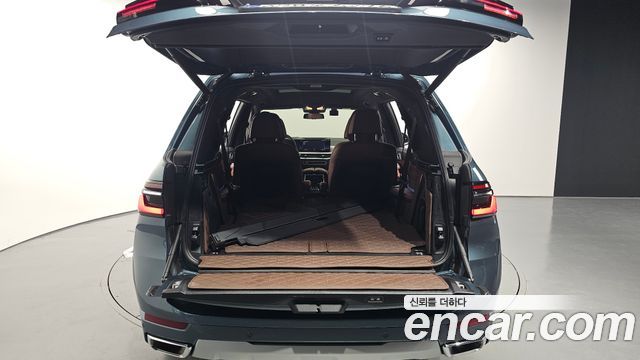 BMW X7 xDrive 40i Design Pure Excellence 6-Seater
