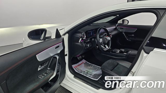 Mercedes-Benz CLA-Class CLA250 4MATIC