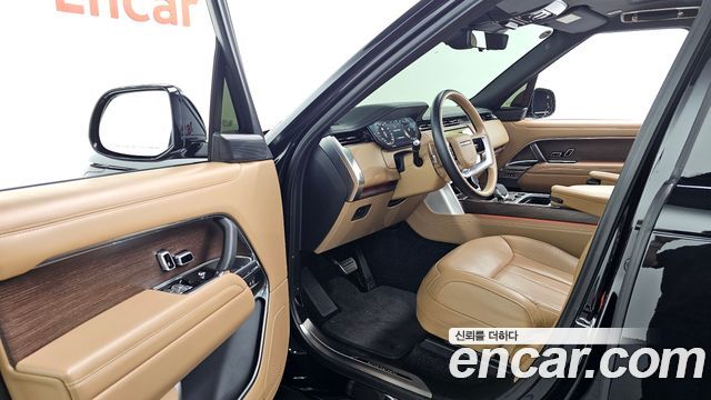 Land Rover Range Rover P530 Autobiography Long Wheel Base