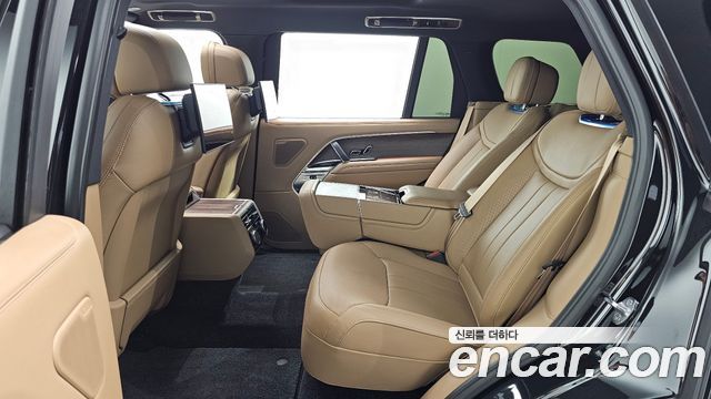 Land Rover Range Rover P530 Autobiography Long Wheel Base