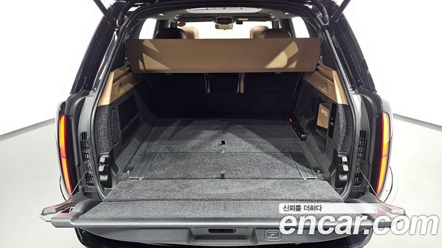 Land Rover Range Rover P530 Autobiography Long Wheel Base