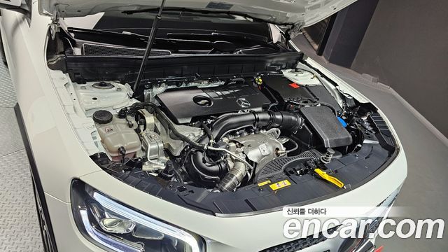 Mercedes-Benz GLB-Class GLB250 4MATIC
