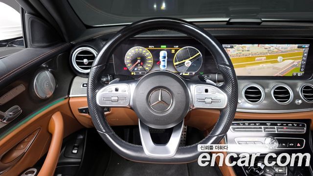 Mercedes-Benz E-Class E350 4MATIC AMG Line