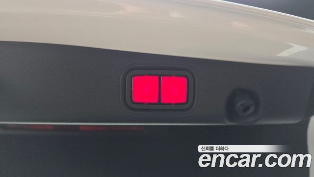 Mercedes-Benz E-Class E350 4MATIC AMG Line