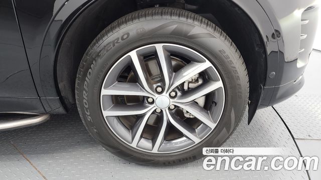 Land Rover Discovery Sport P250 Dynamic SE